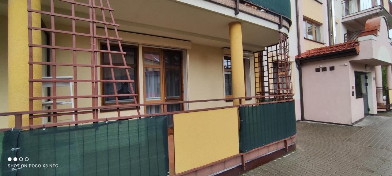 Apartament „Nad Jeziorkiem“ Kętrzyn Exterior foto